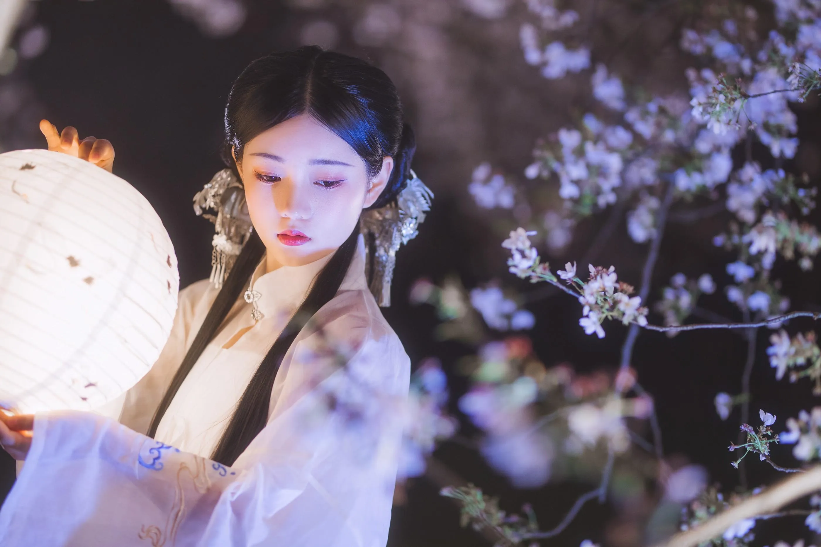 [艺图语] 2022.05.11 梦遣看花人 吴莹琨琨 [22P]插图7